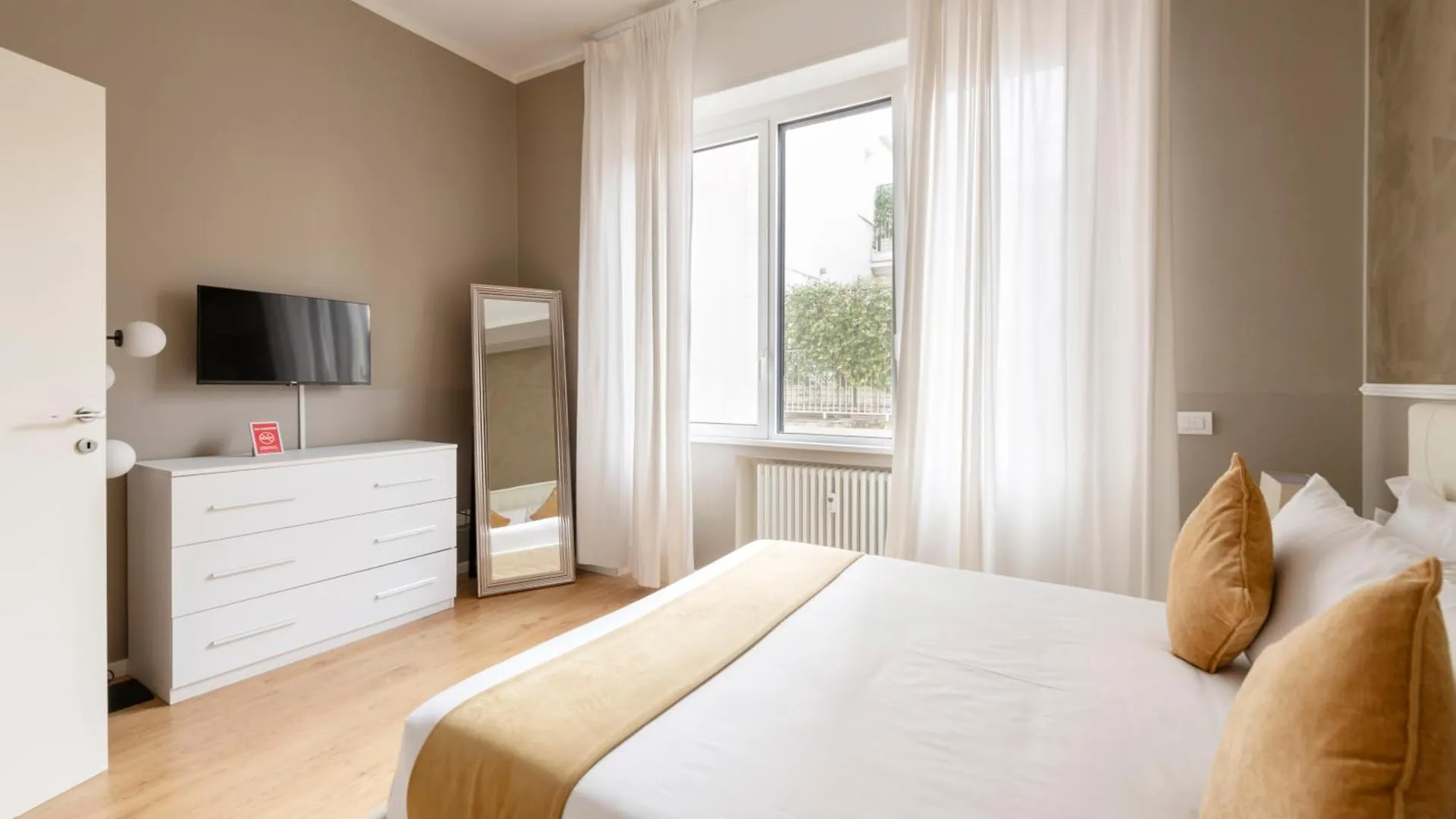Heart Milan Apartments San Sepolcro Duomo Ιταλία