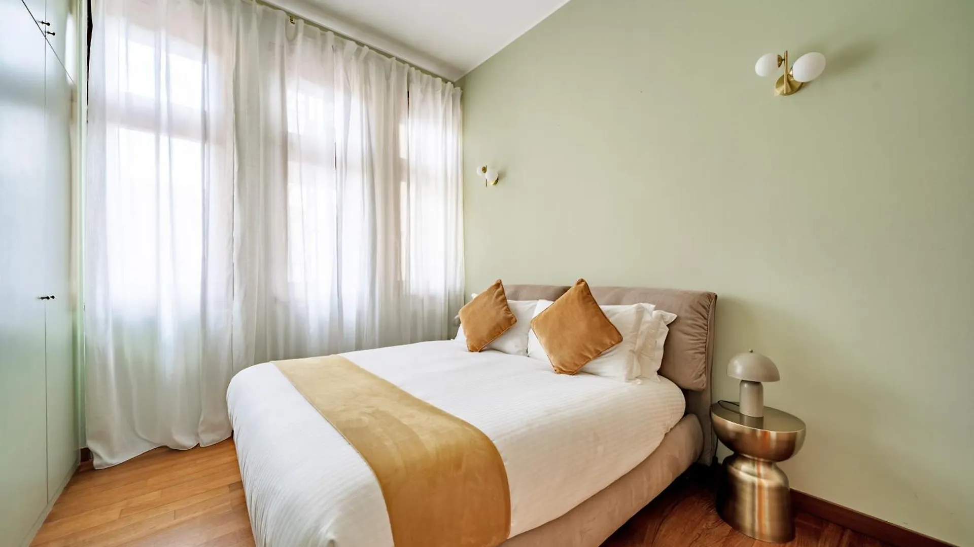 Heart Milan Apartments San Sepolcro Duomo Italy