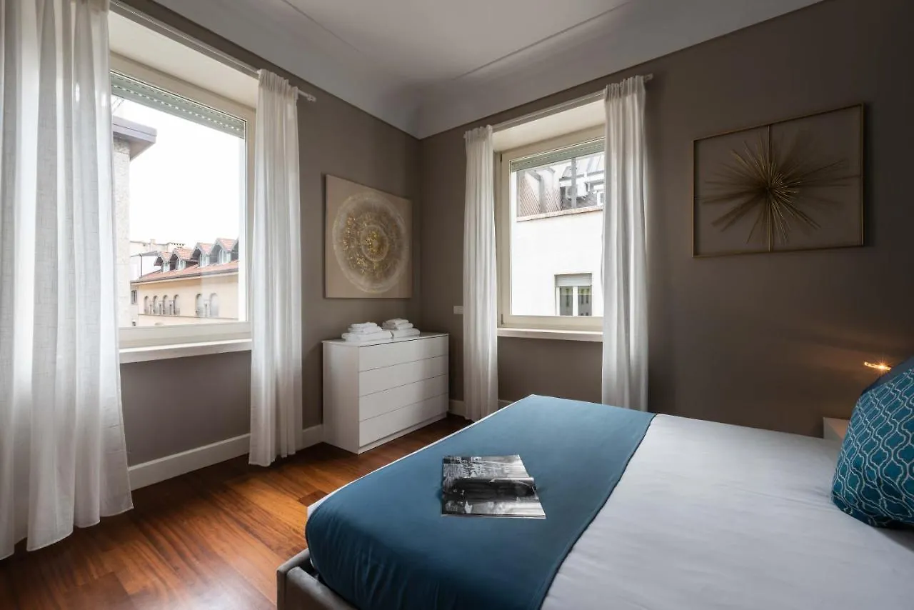 Heart Milan Apartments San Sepolcro Duomo Италия