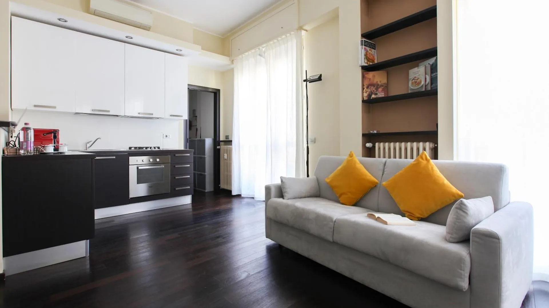 Heart Milan Apartments San Sepolcro Duomo Италия